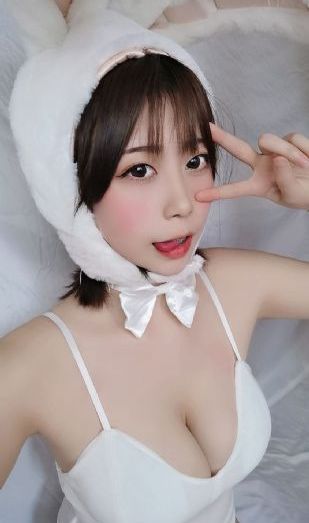 偷拍25位美女撒尿视频在线观看